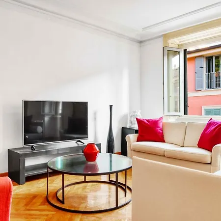 Exclusive 3 Bedrooms In Brera *